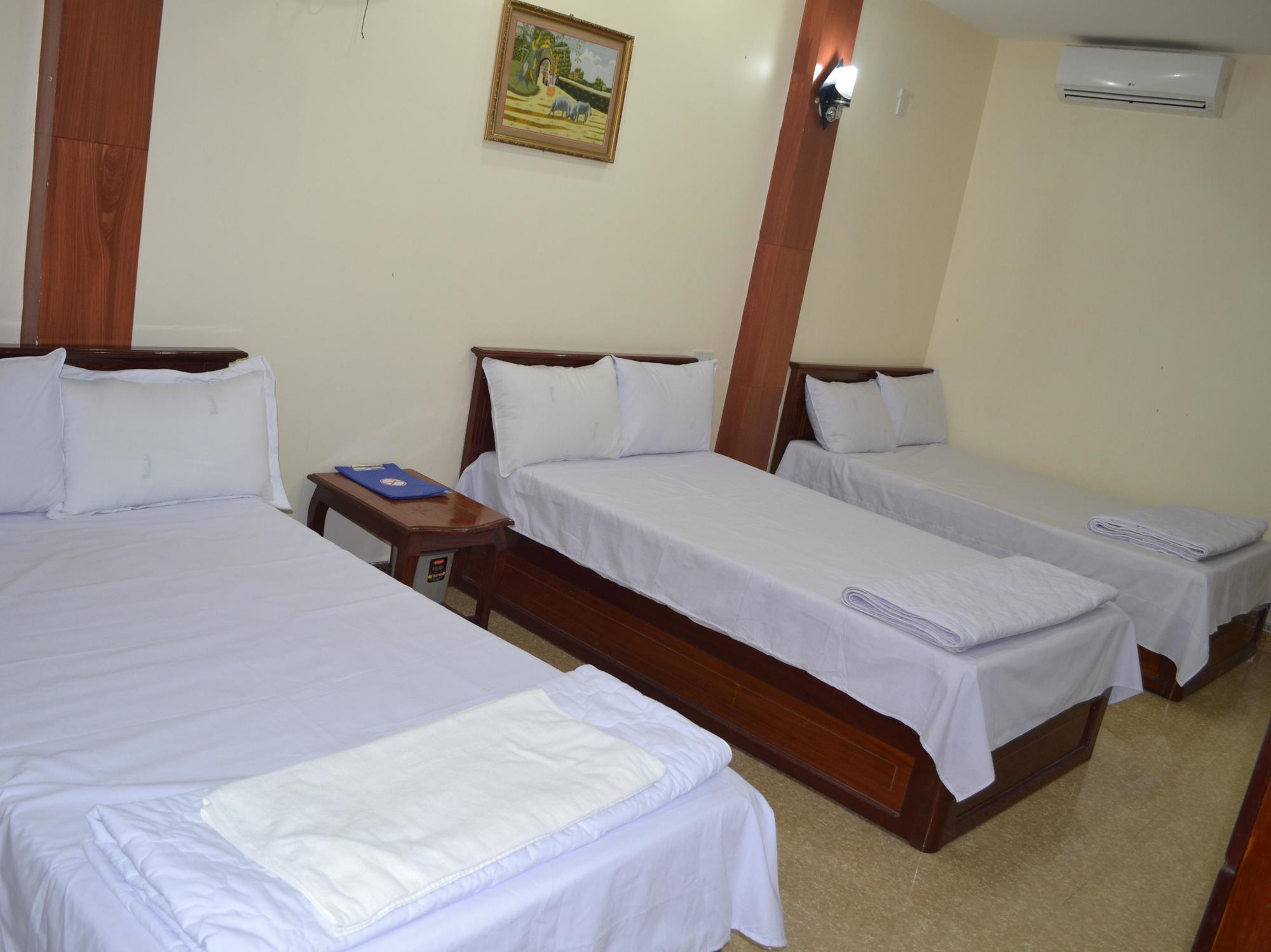 My Ngoc Hotel Dong Khe Sau Esterno foto